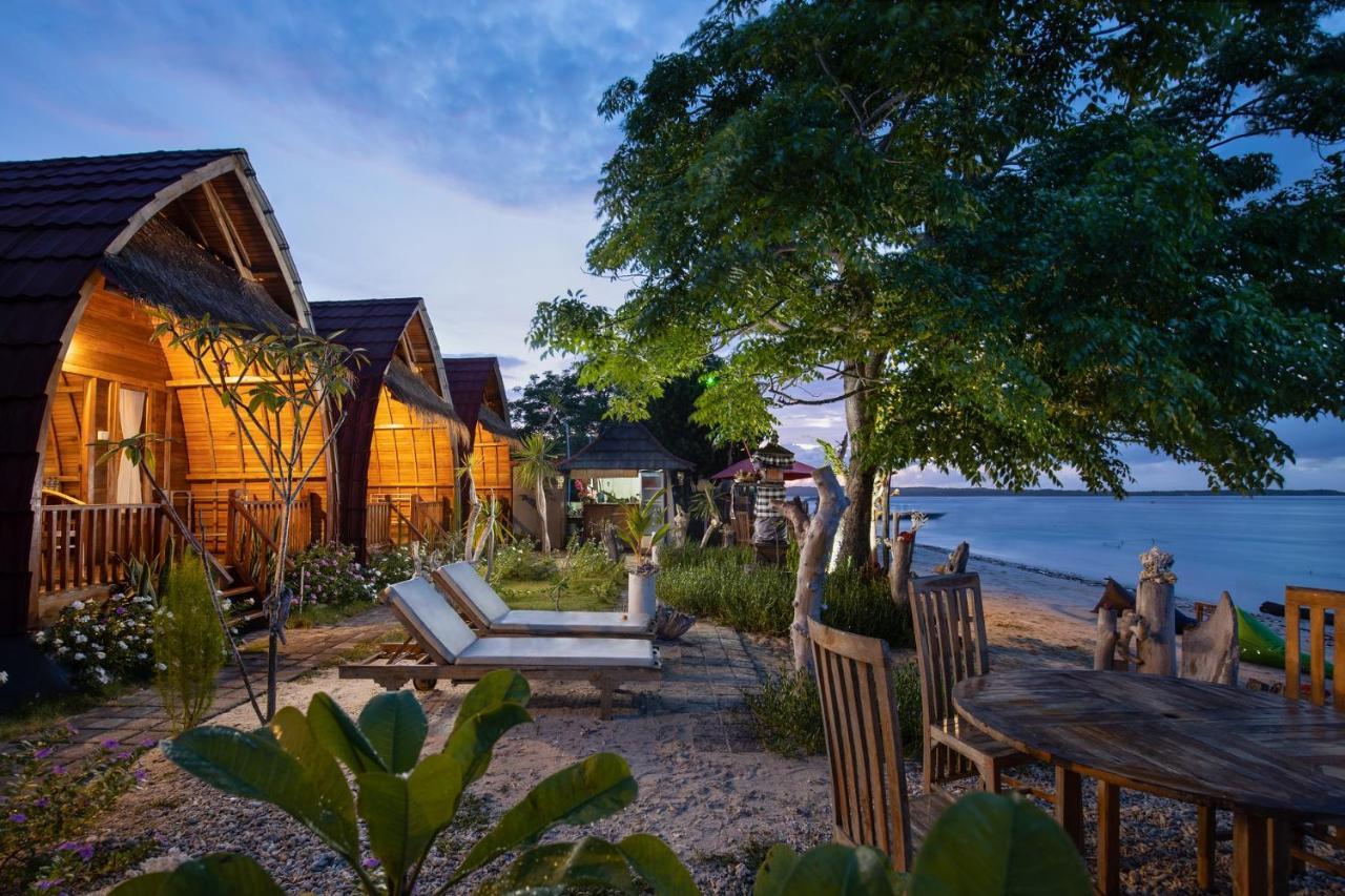 Santen Beach Bungalows Ped Екстер'єр фото