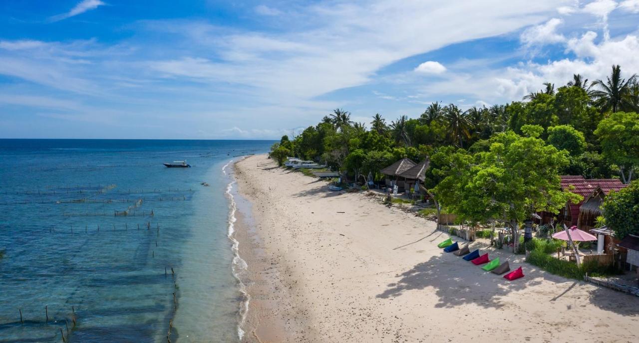 Santen Beach Bungalows Ped Екстер'єр фото