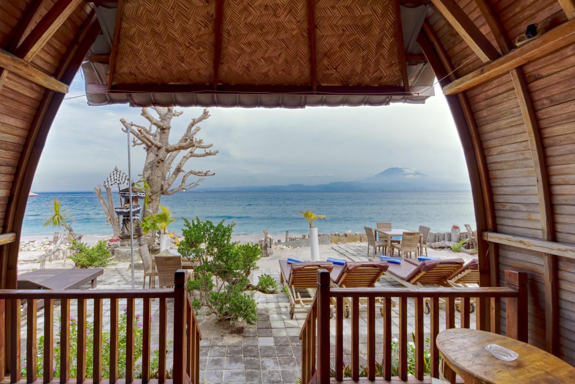 Santen Beach Bungalows Ped Екстер'єр фото