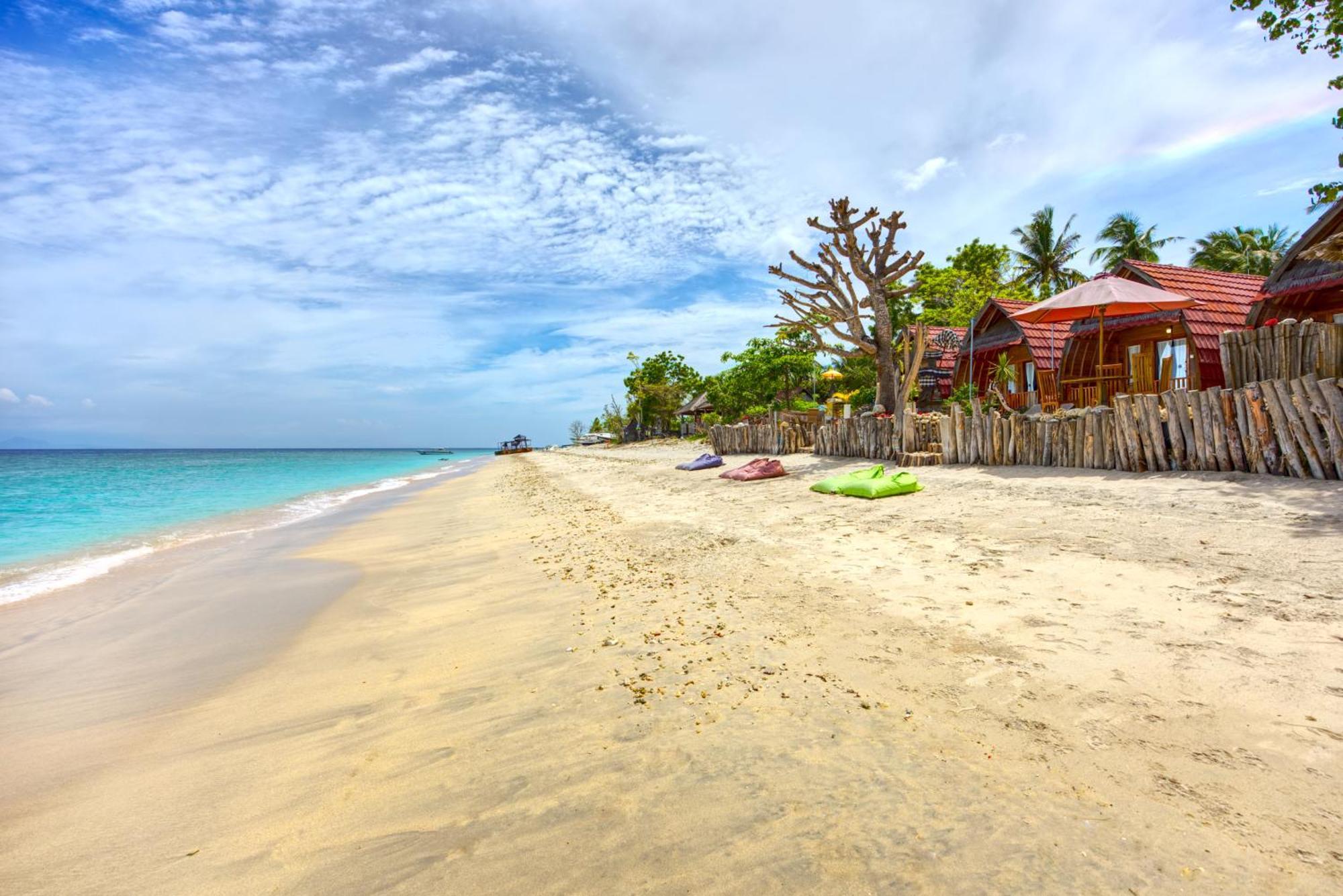 Santen Beach Bungalows Ped Екстер'єр фото